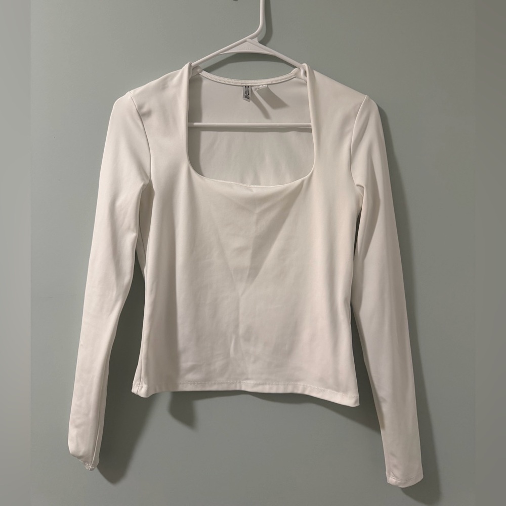 SLIM FIT LONG SLEEVE